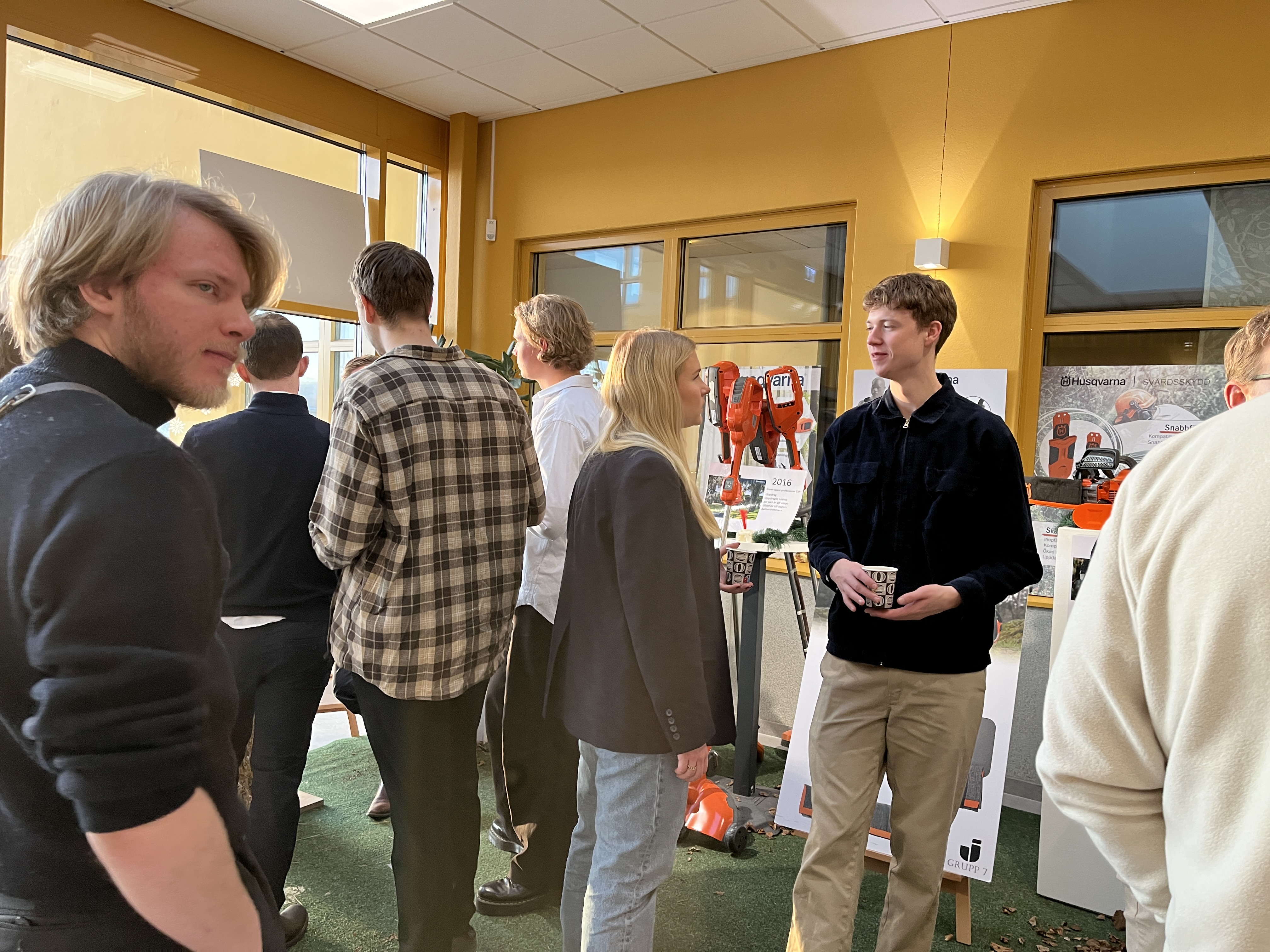 Studenter på Tekniska Högskolan vid Jönköping University.